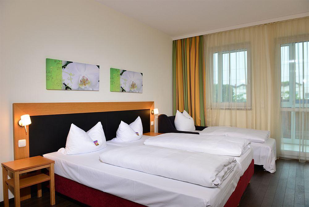Arthotel Ana Gallery Vaterstetten Eksteriør billede