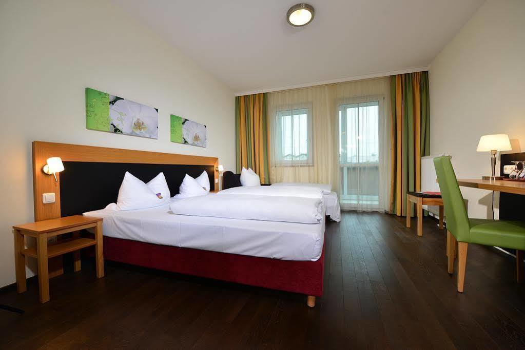Arthotel Ana Gallery Vaterstetten Eksteriør billede